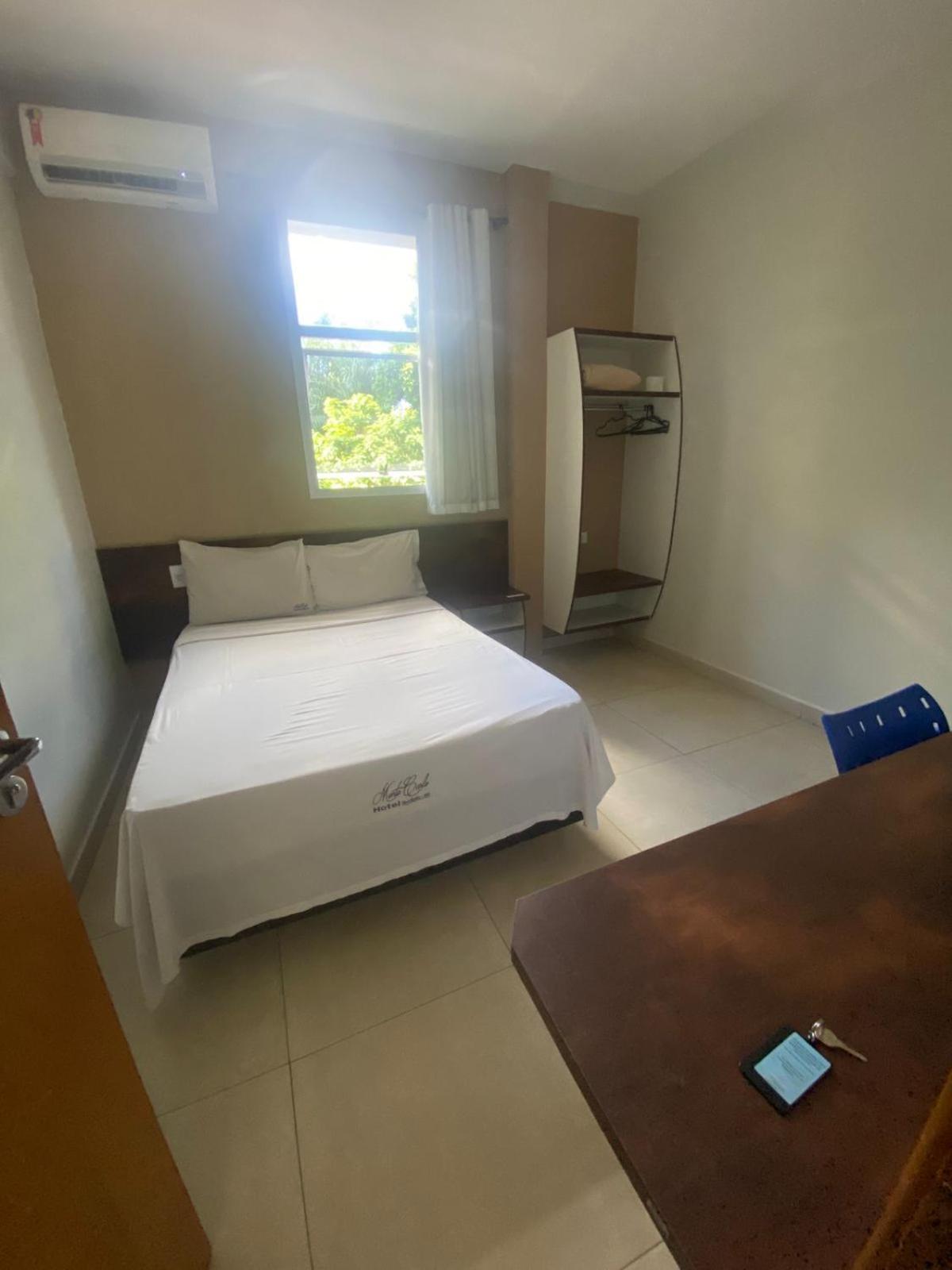 Hotel Monte Carlo Uberlândia Esterno foto